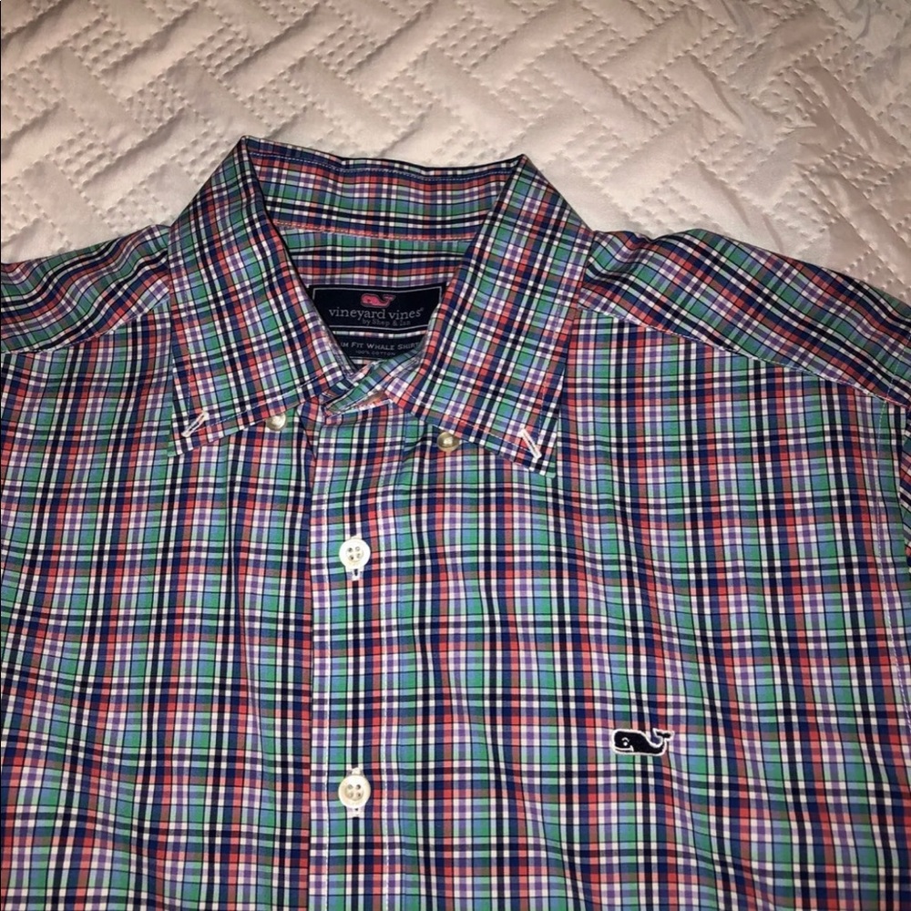 Vineyard Vines Button Down - image 3